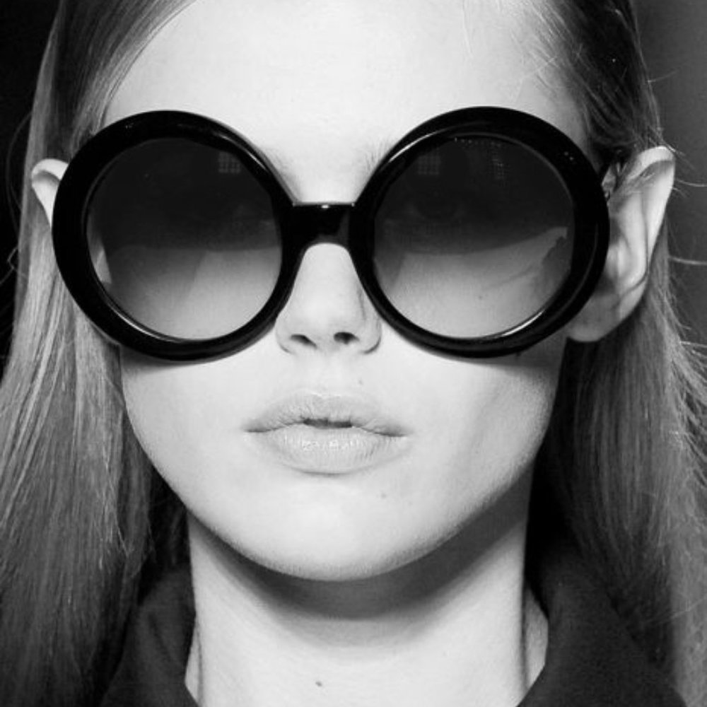 Gift 🎁 Oversized Retro Sunglasses - NEW